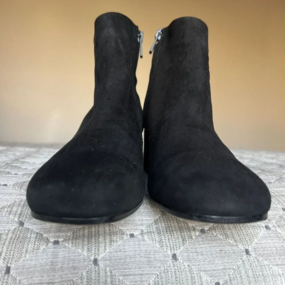 VINCE Black Suede Leather Ankle Boots Women’s 7 M Soft Square‎ Toe Side Zip